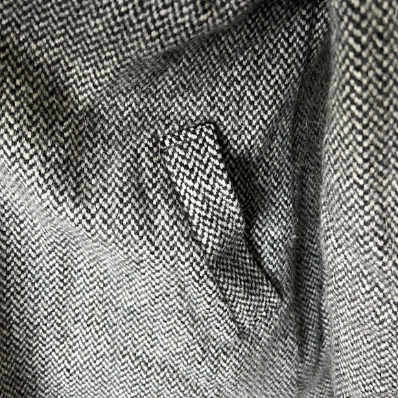 Coat - Picture 3 of 5